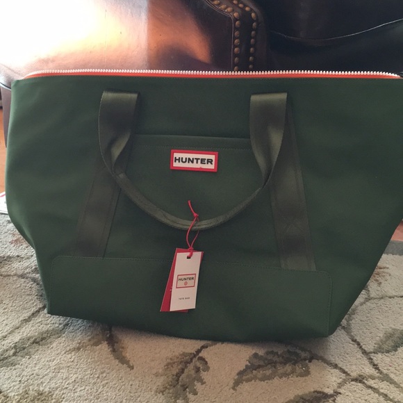 hunter brand bags